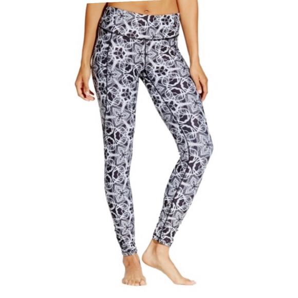 CALIA by Carrie Underwood Geometric Navy Blue Floral Leggins Small - Picture 1 of 7
